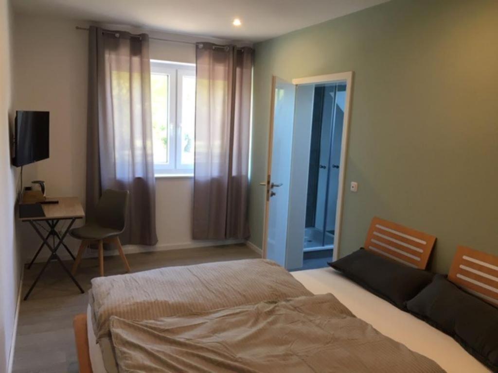 Gaeste Und Messezimmer Adelheidsdorf Exteriér fotografie